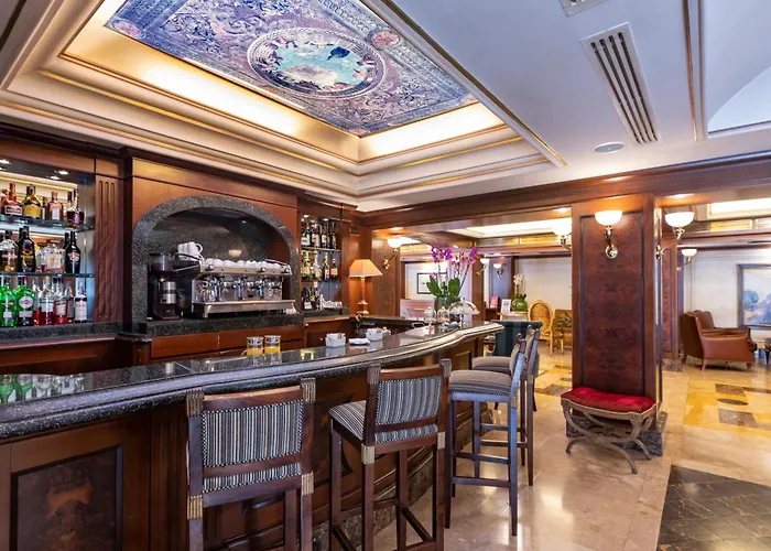 River Chateau 4*