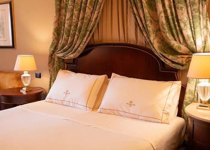 Hotel River Chateau 4*
