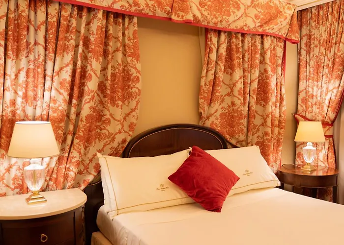 Hotel River Chateau 4*
