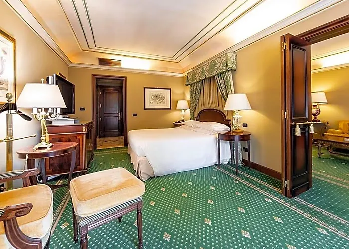 Hotel River Chateau 4*